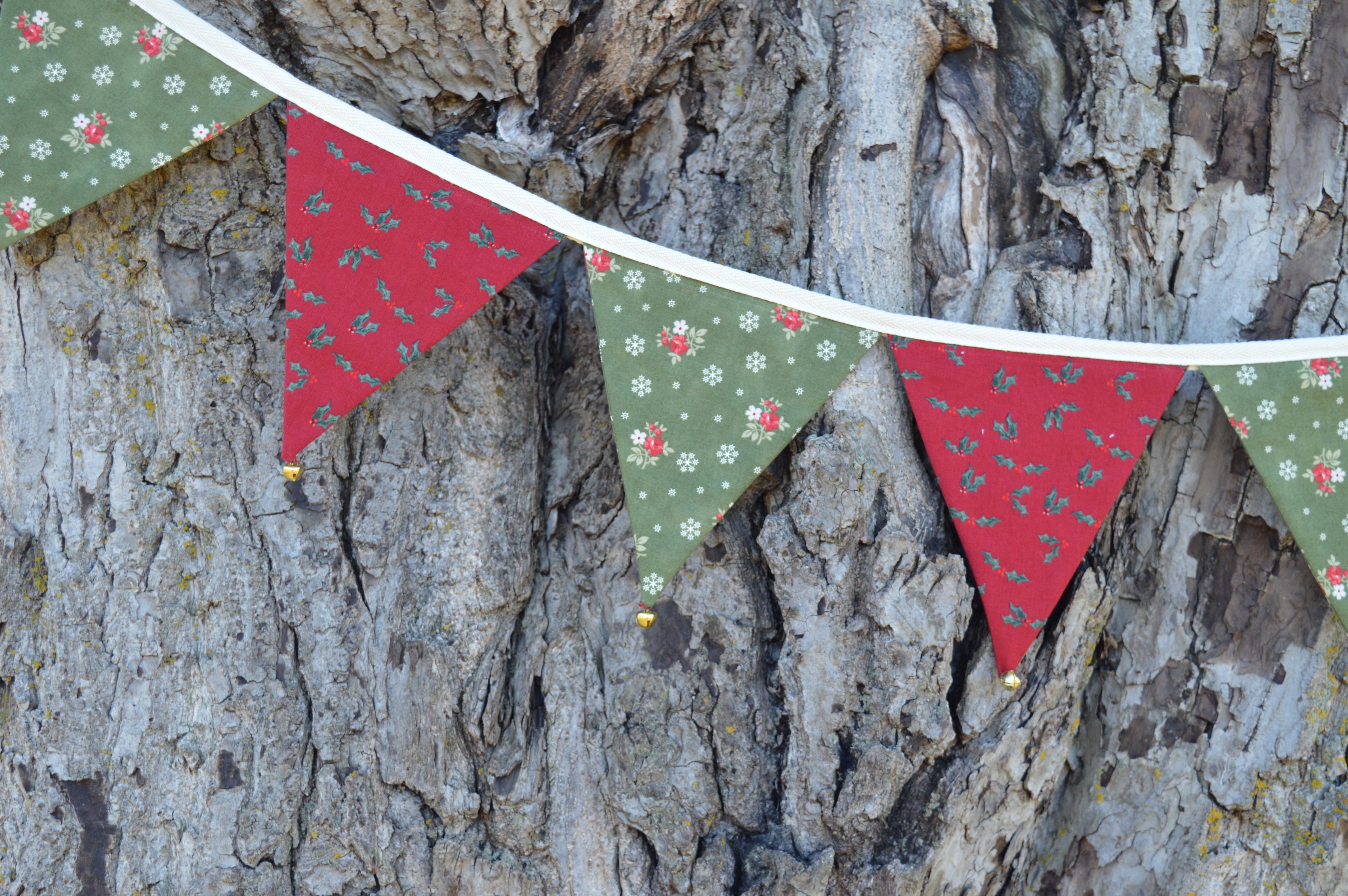 Christmas Bell Bunting